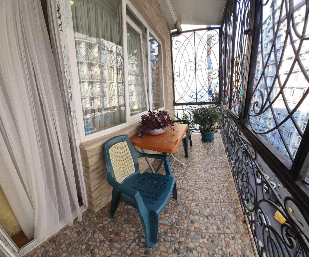 Appartments In Batumi Kültér fotó